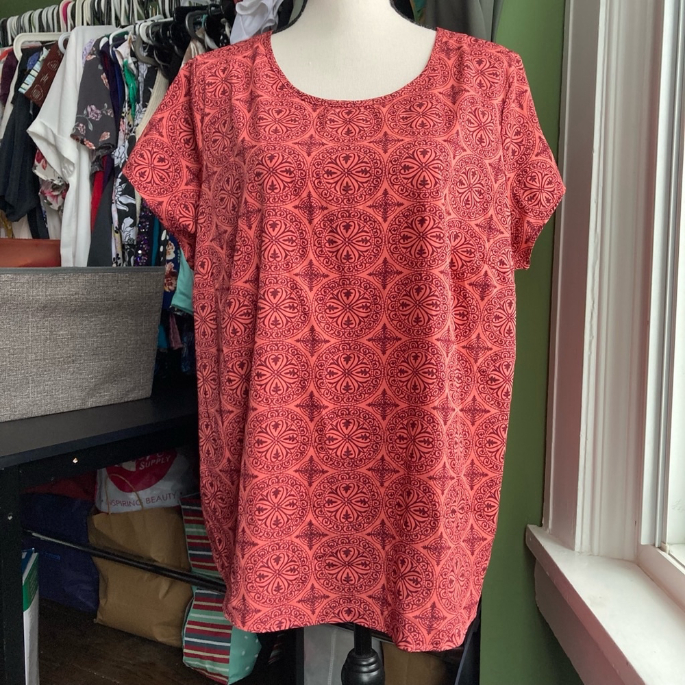 Sears lightweight top size Large brick color